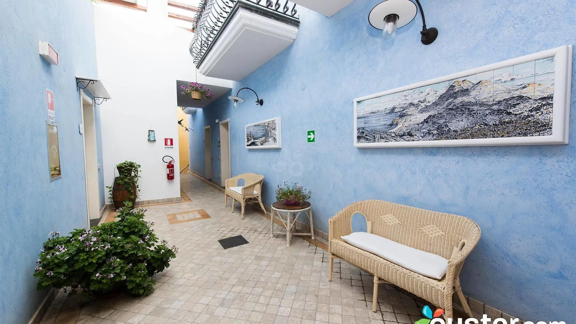ליפארי Hotel Bougainville