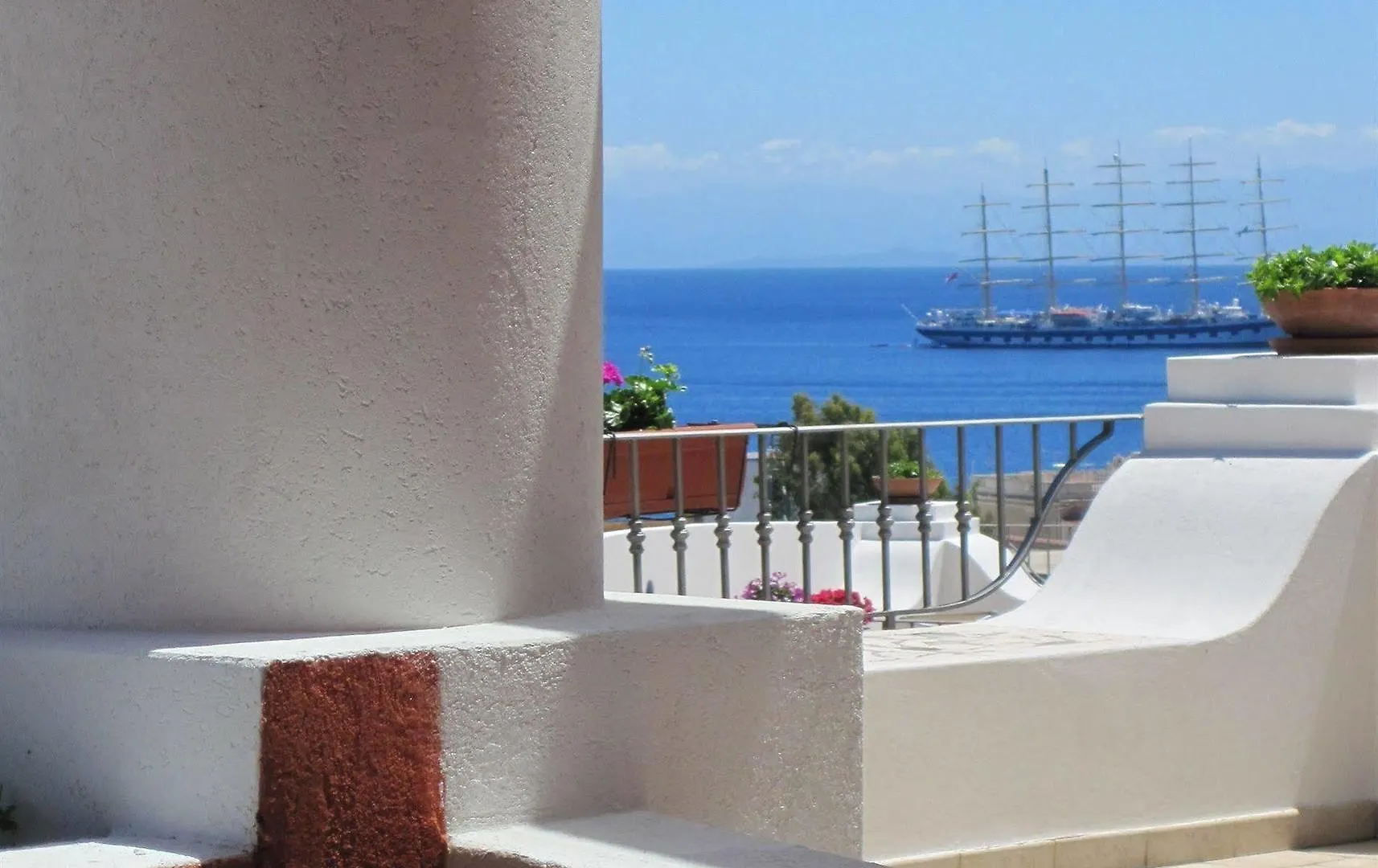 Hotel Bougainville Città di Lipari