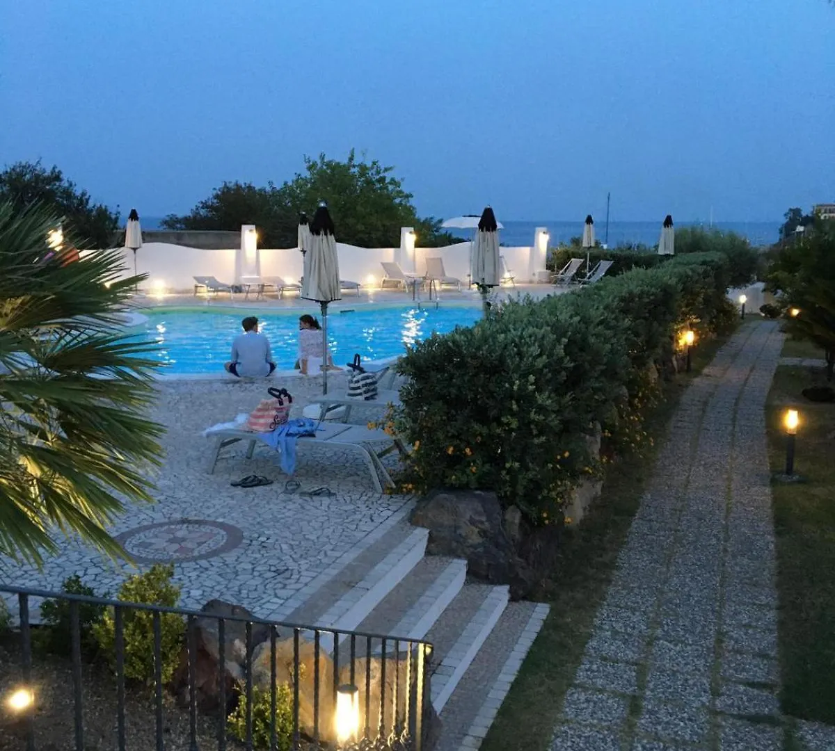 Hotel Bougainville Lipari