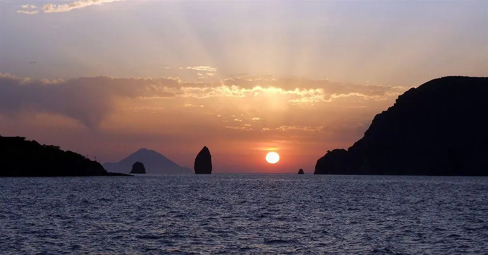 Hotel Bougainville Lipari  4*, Lipari (Isola Lipari) Italien